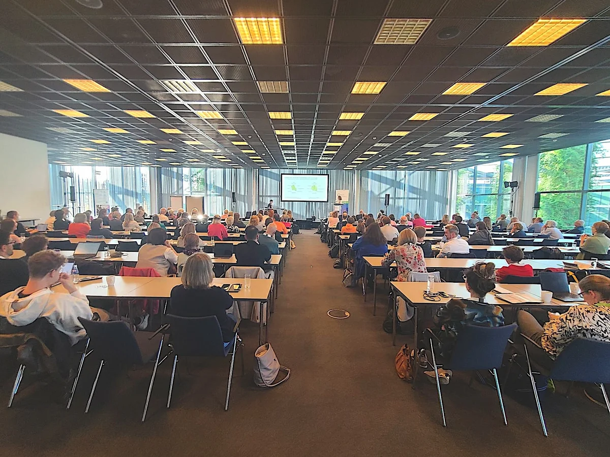 GHGA in dialogue with patients and caregivers