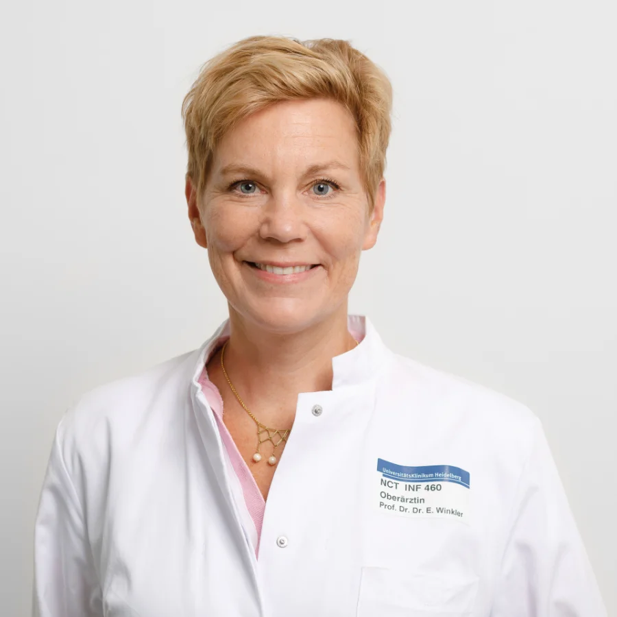 Portrait photo of Eva Winkler